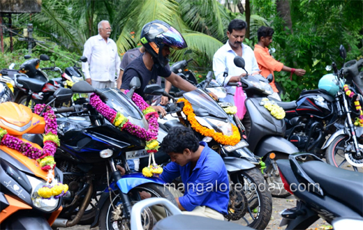 Ayuda pooja in mangalore